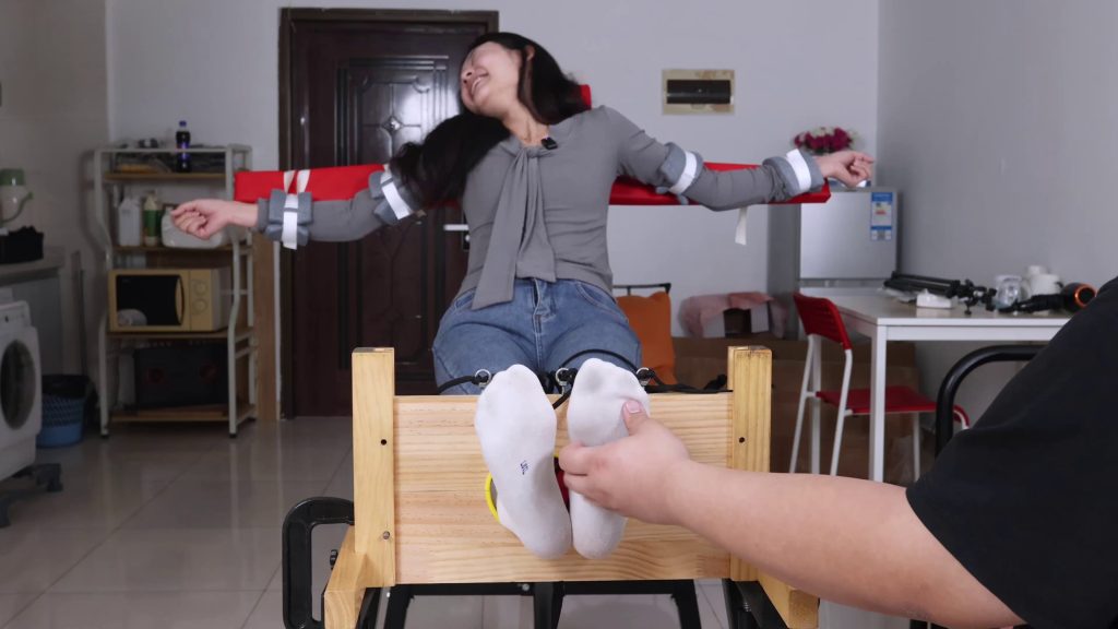 图片[2]-【卡卡罗特】足枷TK主持人-触乐TKee